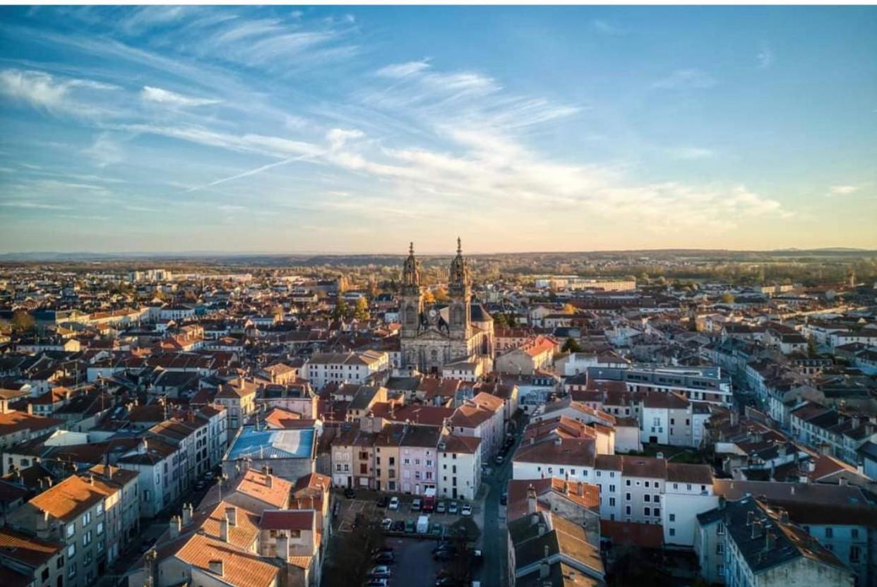 Chez Julien: Appartement Confort Plein Centre ลูเนวิลล์ ภายนอก รูปภาพ